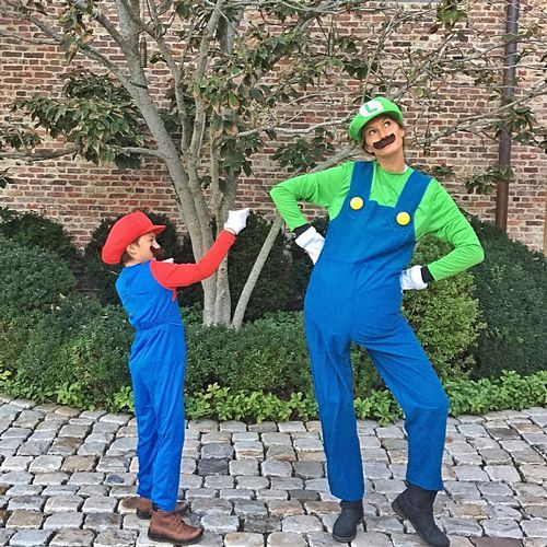 Super Mario Costumes Ideés Faciles Mario Luigi Peach